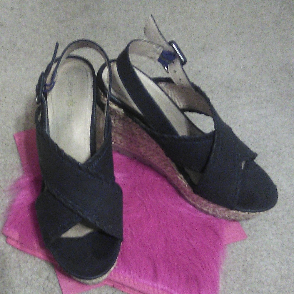 Nwot Seven dials platforms